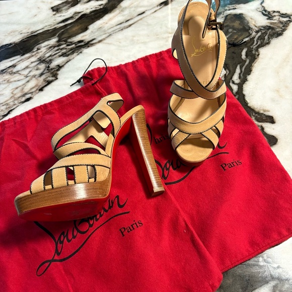 Christian Louboutin 120mm Tan Strappy Pump Heels Size 37 - Picture 8 of 8